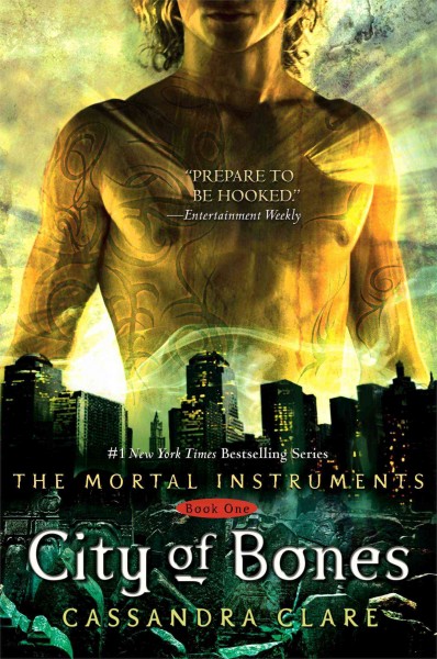 Mortal Instruments.  Bk. 1  : City of bones / Cassandra Clare.